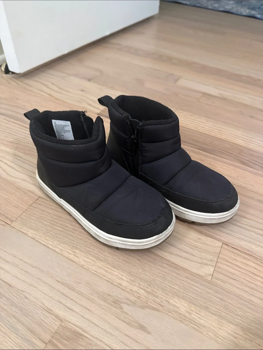 Cat and Jack Kids Black Winter Ankle Boots - c13
